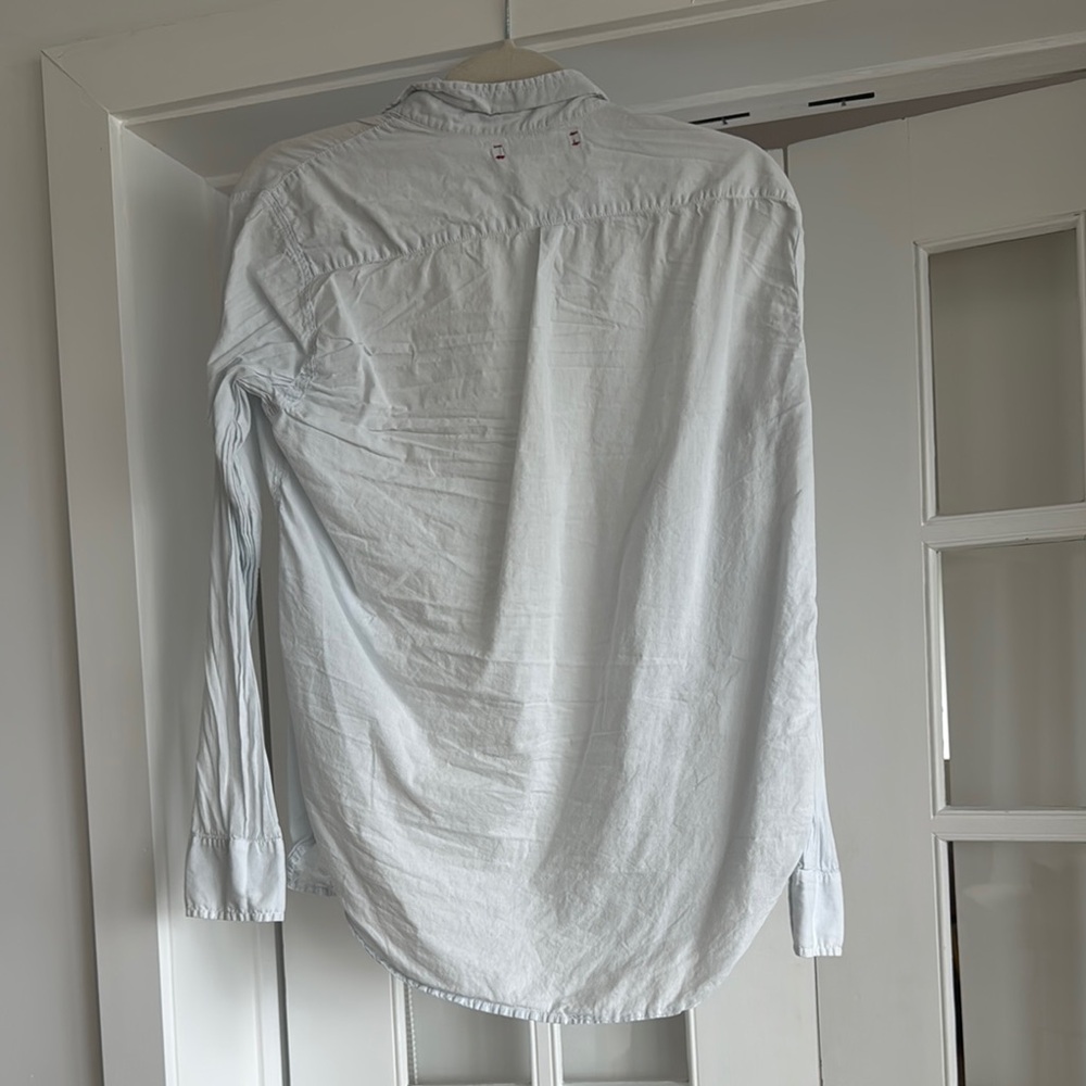 XiRENA Light Blue Button Down Shirt - Picture 5 of 5